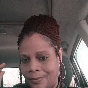 Meet your Posher, Deborah